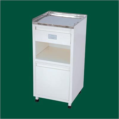 Bed Side Locker (Deluxe)