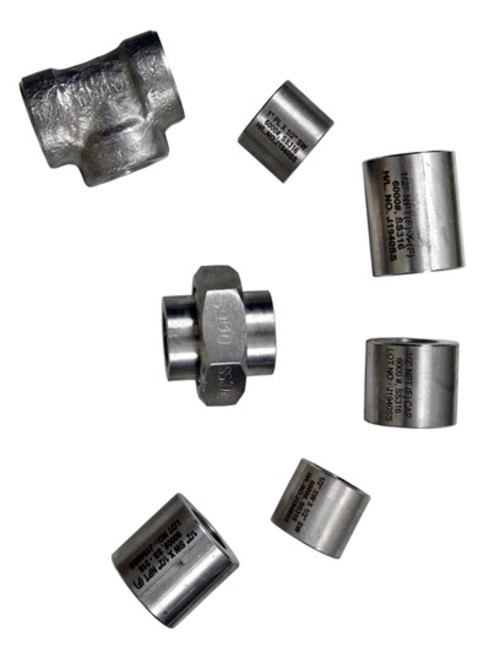 Ss Pipe Fittings - Color: Silver