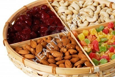 Almond, cashew, Pista, Charoli, poppy seeds, etc..