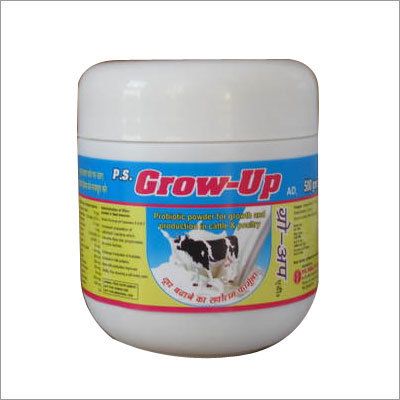 White Animal Feed Powder