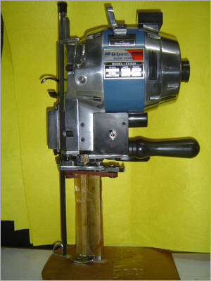 Fabric Cutting Machine