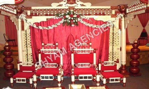 Shankheda Wedding Chair Set Up