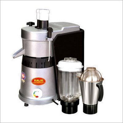 Domestic Carrot Juicer