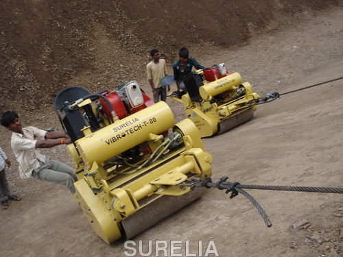 Slope Compactor Vibratory Roller - T - 80