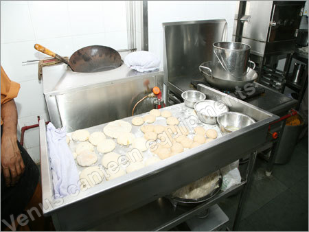 Tandoori Naan Preparing