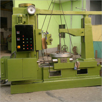 Universal Gear Hobbing Machine