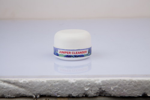 JUNIPER CLEANSER