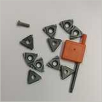 Vardex Threading Inserts Usage: Industrial Use