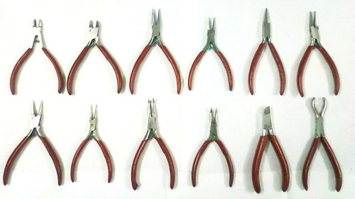 Pliers