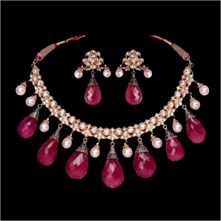 Diamond Necklace Sets
