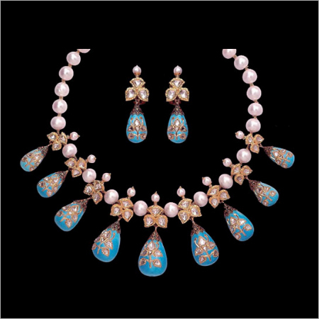 Diamond Necklace Sets