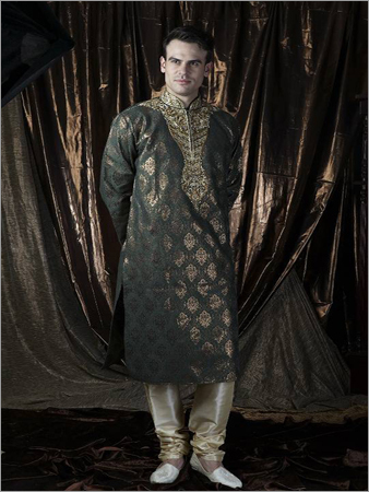 Stylish Look Kurta Pyjama