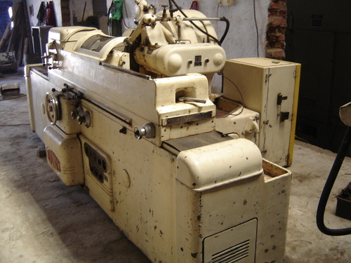 Universal Thread Grinder With Crusher & Dresser Both 46 Matrix