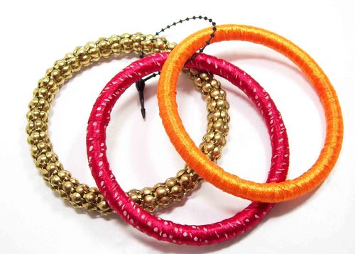 METAL BANGLE