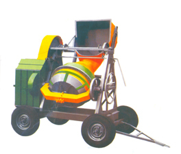 CONCRETE MIXER WITH HYDRAULIC HOPPER WITH ENGINE /