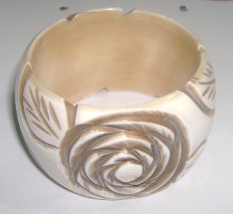 Resin Bangle - Resin, 70-80 mm Diameter, Off-White, 25-30 mm Width | Stylish, Lightweight, Hand-Carved, Smooth Finish