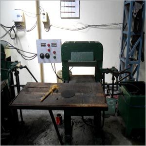 Rubber Moulding Press