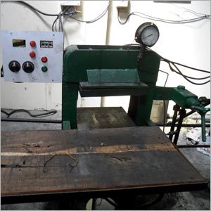 Rubber Moulding Press