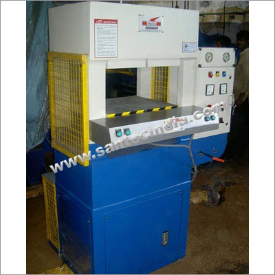 Auto Feeding Cutting Machine Body Material: Stainless Steel