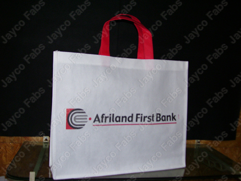 Exhibition Designer Bags Size: 15-20 Inch