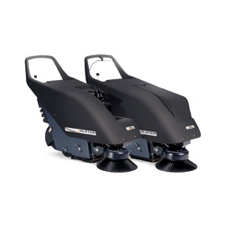 Duster Small Sweeper