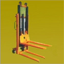 Hydraulic Pallet Stackers