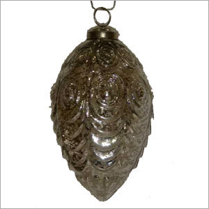 Embossed Egg Shape Glass Hanging