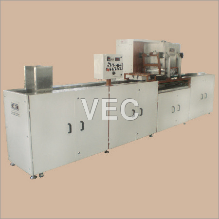 Compact Moulding Machine