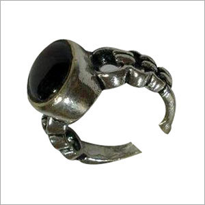 Fashionable Metal Rings