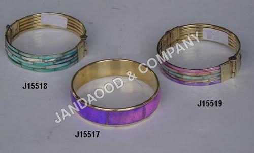 Braclets Made in Brass with Mirror Polish & Mother of Pearl - 60-70 mm Diameter, Gold, Elegant Design, Durable Finish