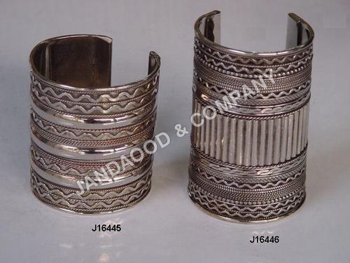 Braclets Made In Brass With Silver Plated