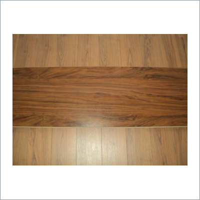  Wooden Laminated Flooring 