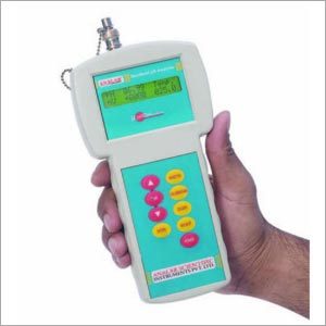 Handheld Conductivity Analyzer