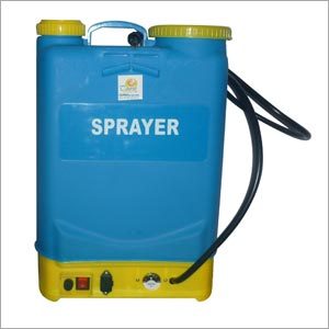 Automatic Agricultural Sprayer Capacity: 0.1-5 Kg/Hr