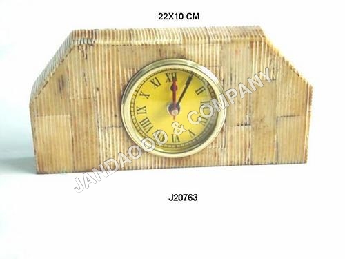 Clock With Bone Mosaic - 8x10cm Beige, Analog Quartz, Intricate Mosaic Design