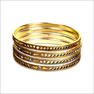 Lac Bangle Set