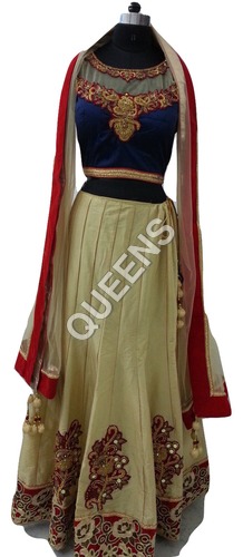 Ladies Suit Age Group: 20-35
