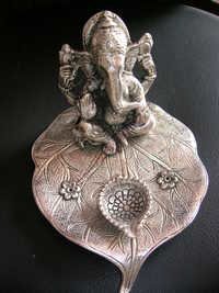 Ganesh Ji on Peeple Patta