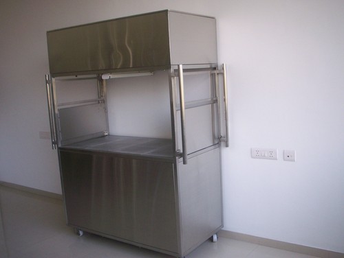 Animal Cage Changing Station