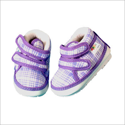 Kids Sports Shoes