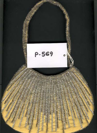 ज़रा गोल्ड सेक्विन बैग