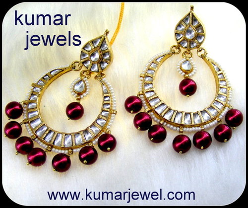 Red Kundan Earring.