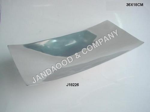 Aluminium tray with mirror polish