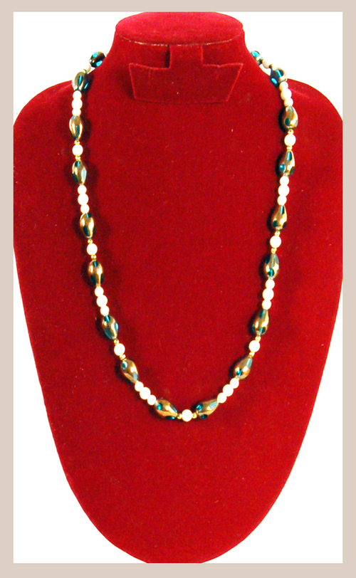 Beaded necklace
