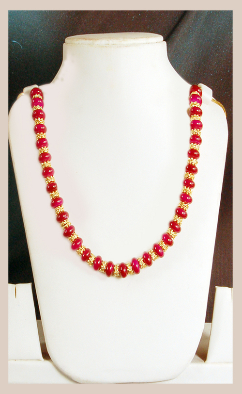 Beaded necklace
