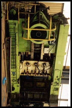 Clearing Press(400 ton)