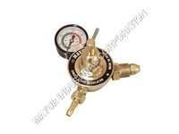 Single Stage Regulator - Brass Material, Golden Finish | Longer Service Life, Superior Design, Accurate Results