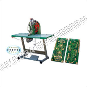 Tarpaulin Semi Automatic Eyelet Machine Tarpaulin Semi Automatic Eyelet Machine
