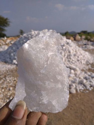 Premium Quality Snow White Silica CRYSTALIAN Quartz Rocks