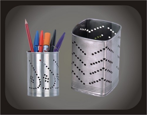 PEN STAND ROUND & SQUARE